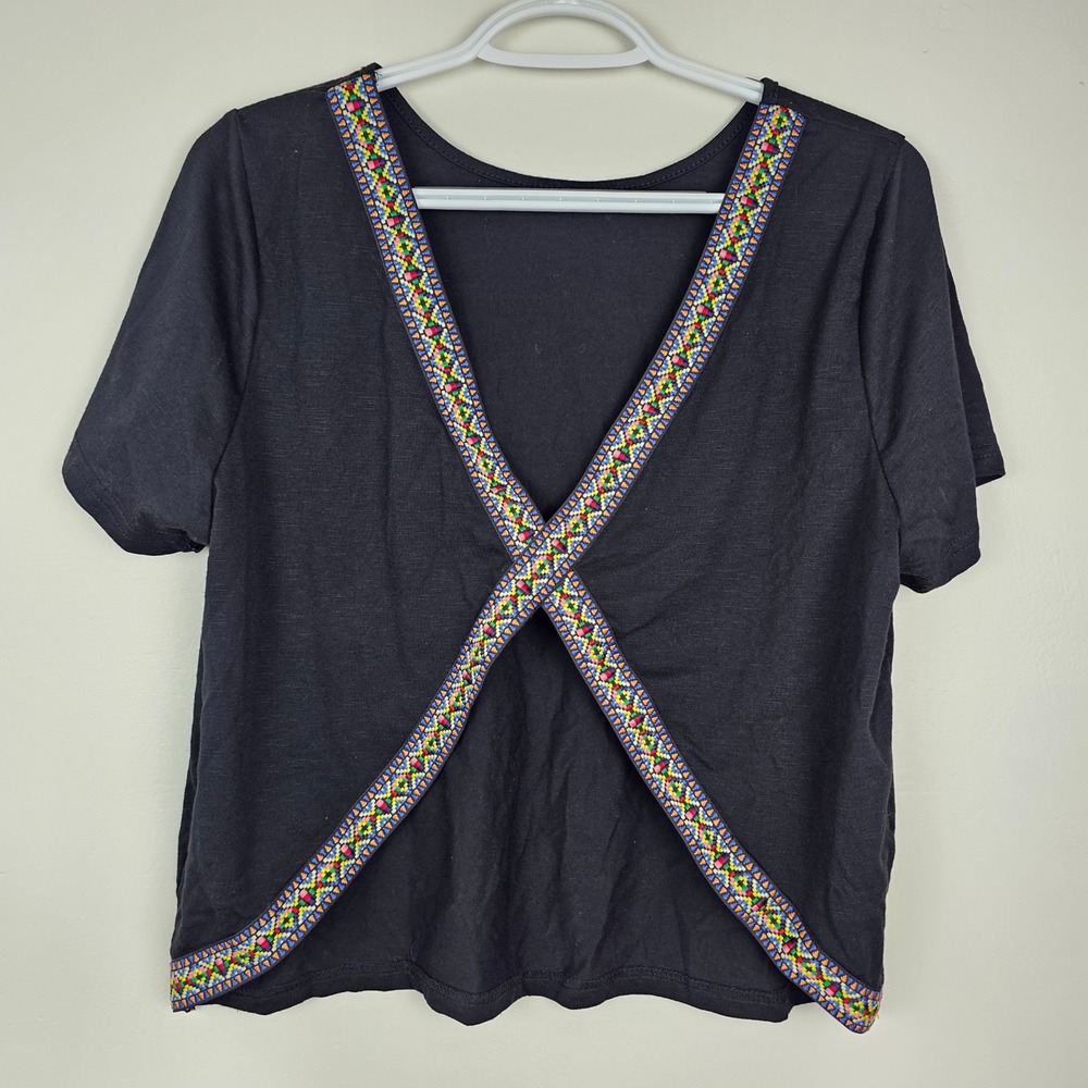 Short Sleeve Top Women L Black Embroidered Cross Back Boho Casual